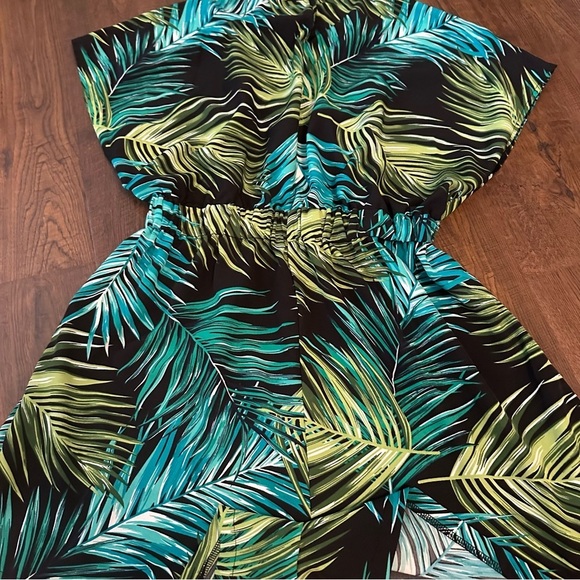 SHEIN Vibrant Palm Leaf Tropical Dressy Romper / Jumper  XL - Picture 3 of 7
